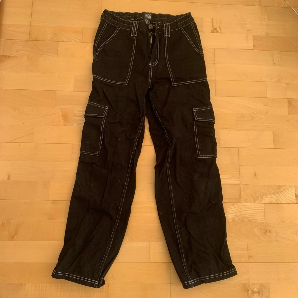 BDG contrast stitch black cargo pants, 28